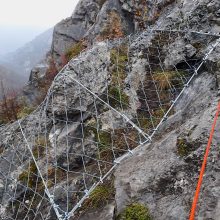 Intervention Falaise, talus, mur en pierres